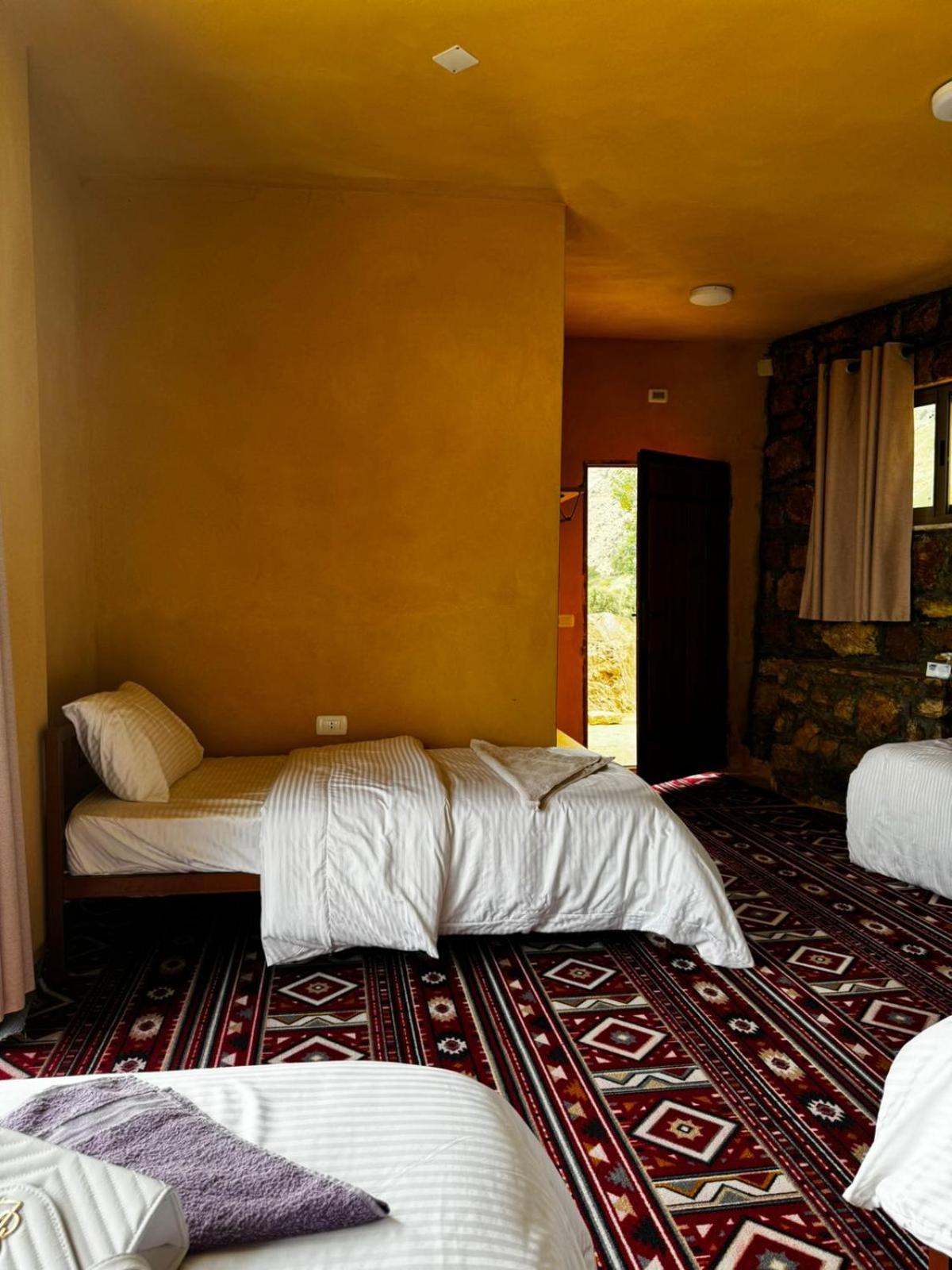 Wild Dana Eco Lodge- Hotel-Eco-Camp Екстер'єр фото
