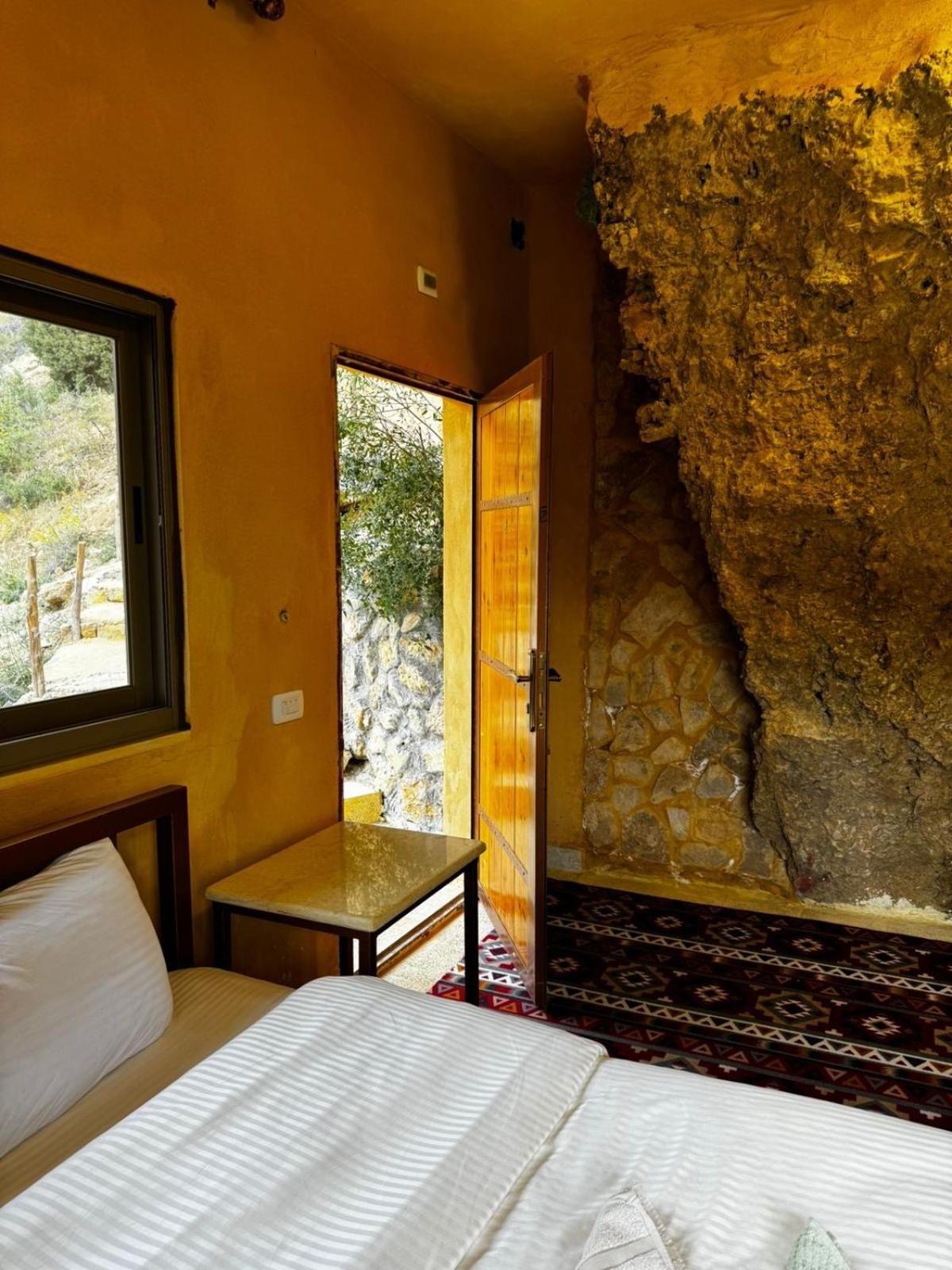 Wild Dana Eco Lodge- Hotel-Eco-Camp Екстер'єр фото