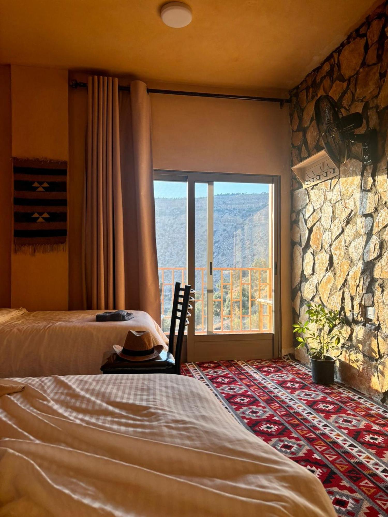 Wild Dana Eco Lodge- Hotel-Eco-Camp Екстер'єр фото